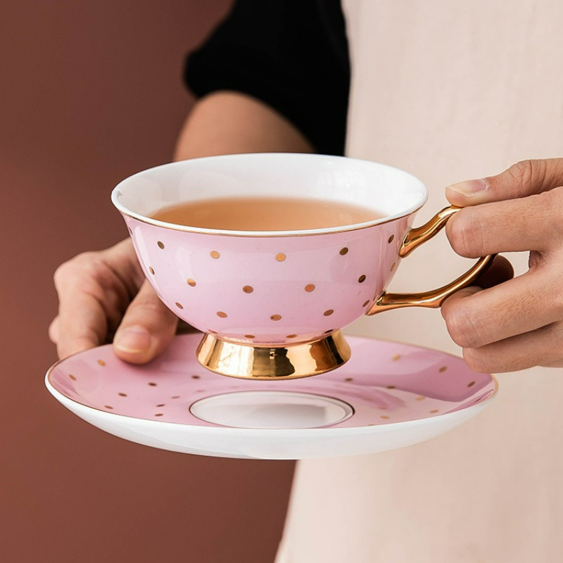Coffee Tea Games - Mug Kopi Keramik Warna Pink dengan
