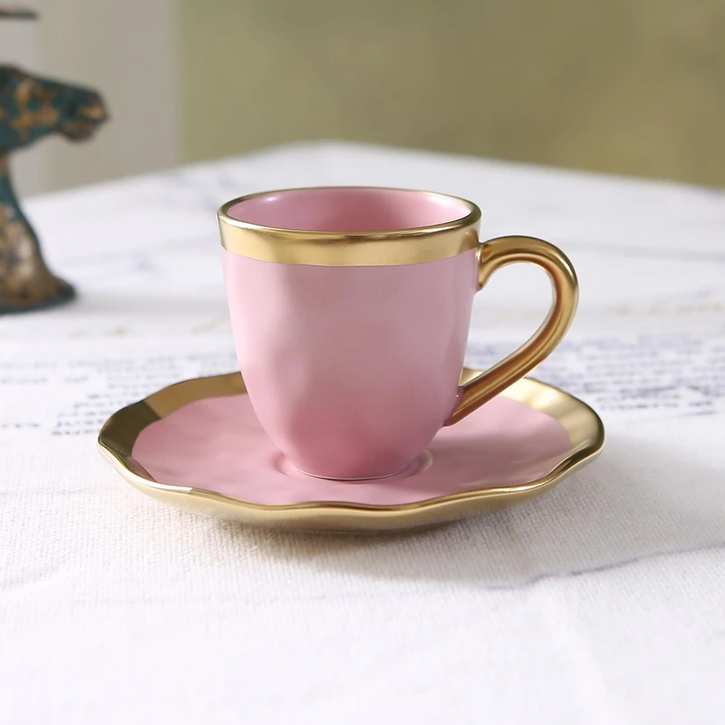Coffee Tea Games - Set cangkir dan piring kopi kecil