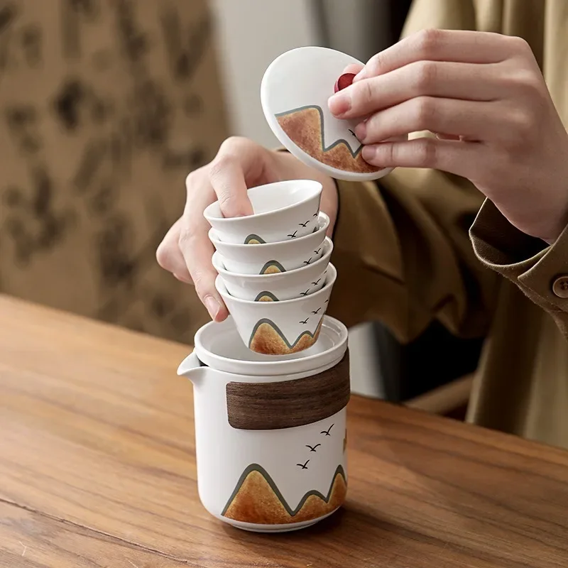Kotak hadiah, cangkir teh kera - Coffee Tea Games ulasan dan harga